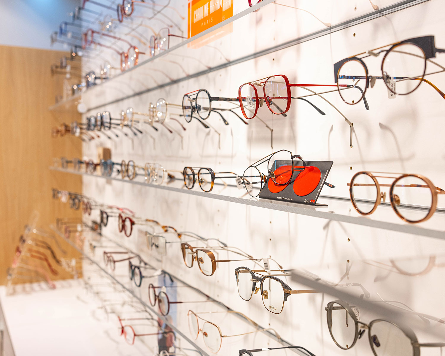 Focus sur une collection de lunettes
